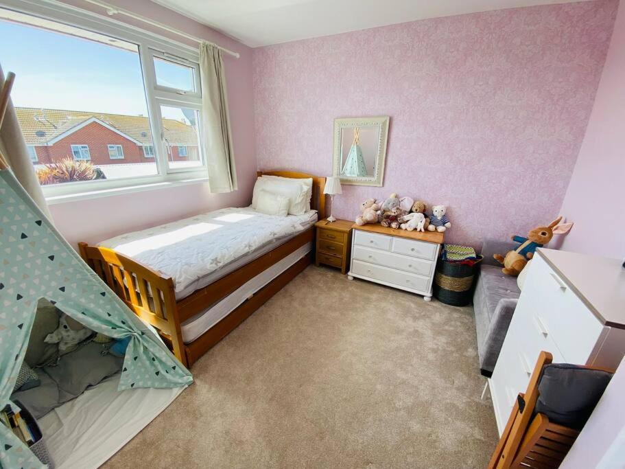 A Peaceful Holiday Home By The Sea ブリックハム エクステリア 写真